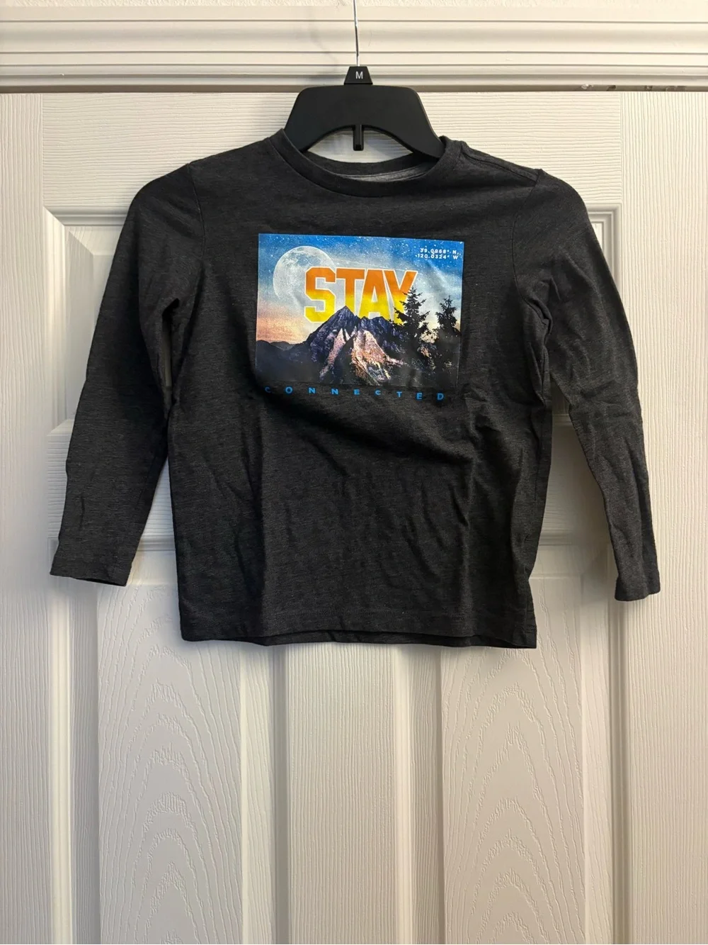 Old Navy Charcoal Long Sleeve Tee with Colorful Mountain 'STAY' Graphic